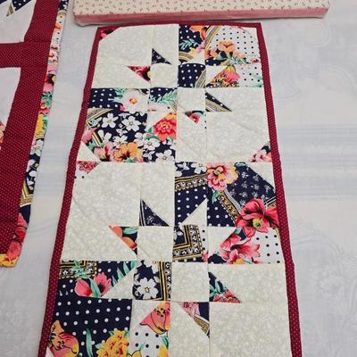 Collection of quilted fabrics - wall hanging - pillow case - table runner - and more