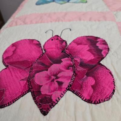 Beautiful handmade Quilt featuring Butterflies
