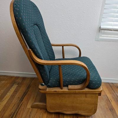Nice wooden Glider Rocker - with Afghan throw