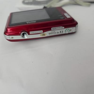 Vivitar digital camera with charger - accessories - and instruction book
