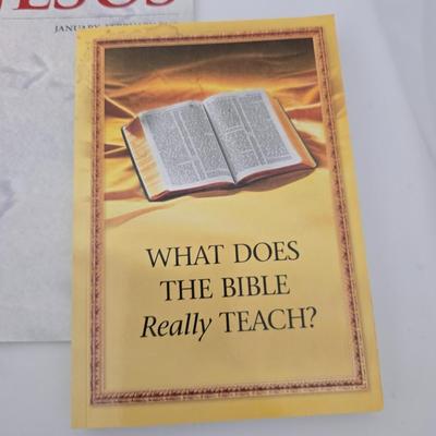 Wonder Bible audio player with player guide and religious booklets