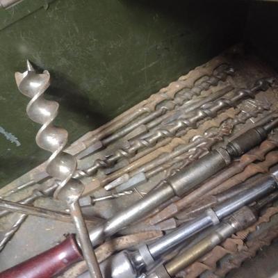Large Collection of Vintage Brace Drills and Bits Includes Metal Toolbox