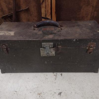 Large Collection of Vintage Brace Drills and Bits Includes Metal Toolbox