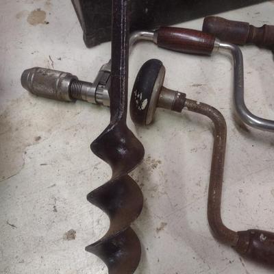 Large Collection of Vintage Brace Drills and Bits Includes Metal Toolbox