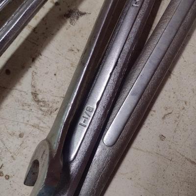 Collection of Open/Closed End Wrenches Up to 1- 5/16"
