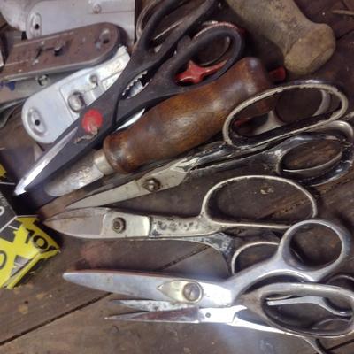 Assortment of Scrape Blades, Scissors, and Cutting Tools