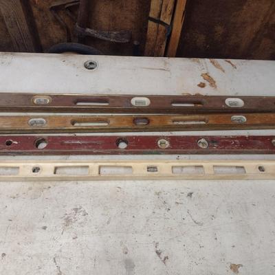 Assortment of Vintage Levels 4'