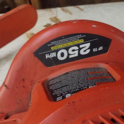 Electric Chainsaw and Leaf Blower