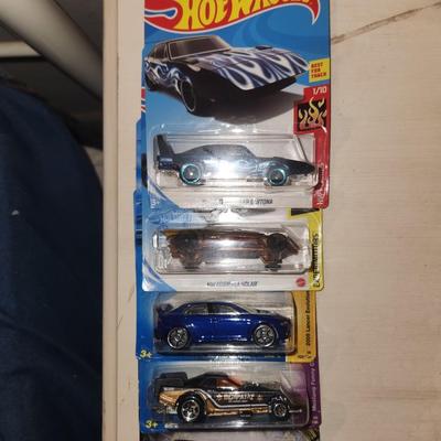 Hot wheels