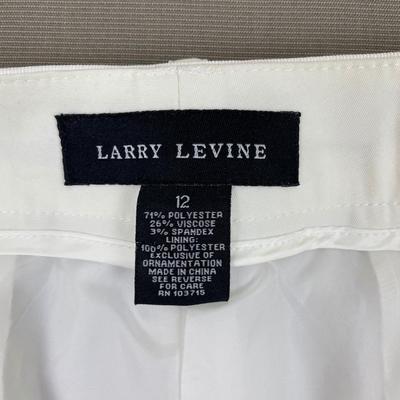 New Larry Levine Winter White Slim Leg Pants 12