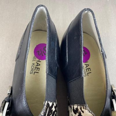 New Michael Kors Leather Buckle Loafers Size 8.5