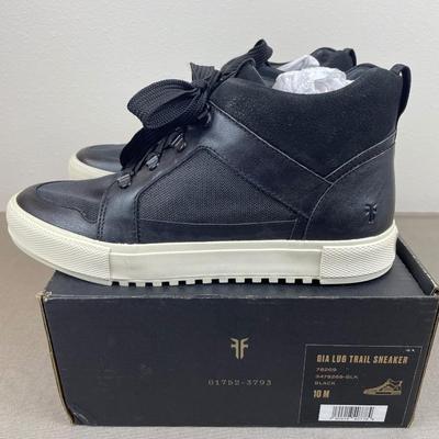 New Frye Gia Lug Trail Sneakers Size 10