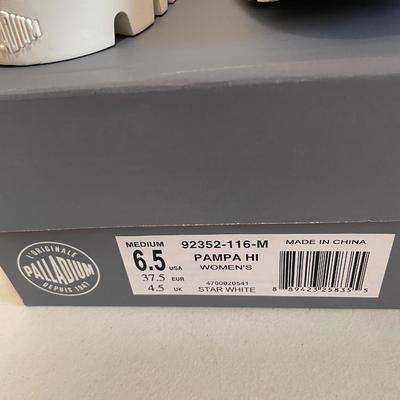New Palladium Hi Top Sneakers Pampa Hi White Size 6.5