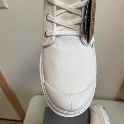 New Palladium Boots Pallabase Twill White Size 8.5