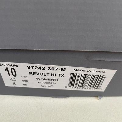 New Palladium Women’s Boots Revolt Hi Olive Size 10