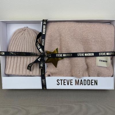 Steve Madden Blush Pink Scarf and Beanie Boxed Set