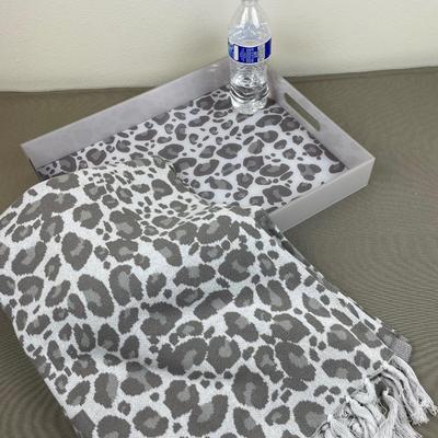 Cotton Throw Blanket Grey Leopard with Acrylic Tray Lot B