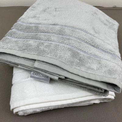 2 New Cariloha Luxury Bath Towels