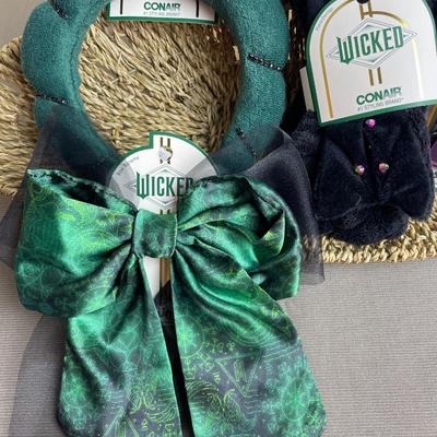 4 Piece Wicked Conair Hair Accessories Green