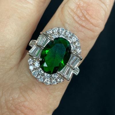 Costume Ring Green and Clear stones