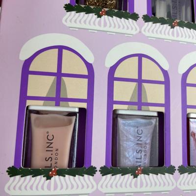 Nails Inc London 5 Piece Nail Polish Gift Set