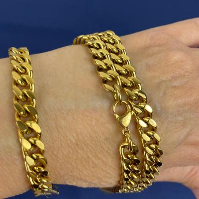 New Invicta Men’s Gold Stainless Steel Bracelet & Necklace Set