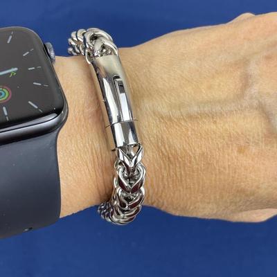 New Invicta Men’s Stainless Steel Bracelet