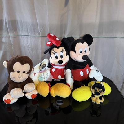 DISNEY'S MICKEY, MINNIE AND FRIENDS