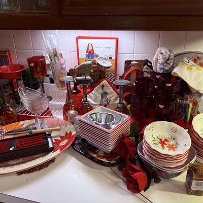 Lot 8: Kitchen Red Decor Selection