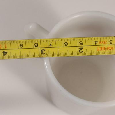 Henny Penny Egg Nog Hazel Atlas Milk Glass Miniature Mug