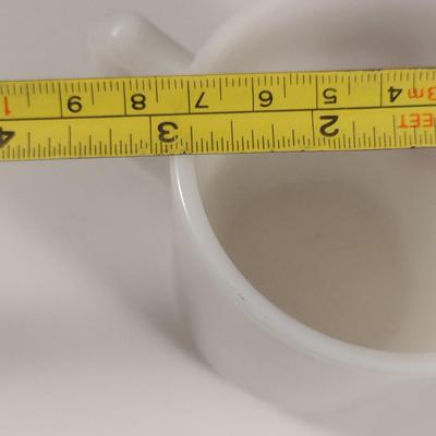 Henny Penny Egg Nog Hazel Atlas Milk Glass Miniature Mug