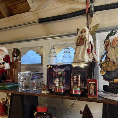 Lot 15: Against Garage Door Holiday Selection
