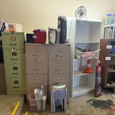 Lot 16: Garage Misc, Shelving & More