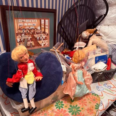 Lot 22: Linens Closet