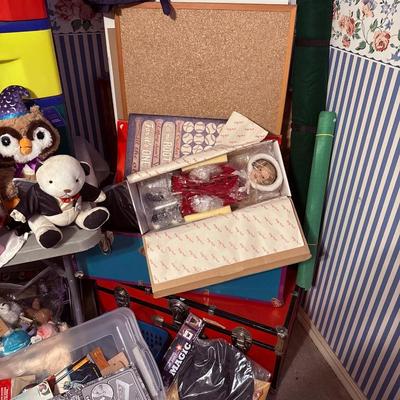 Lot 25: More Toys Center Selection