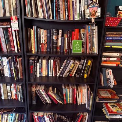 Lot 27: Wall of books