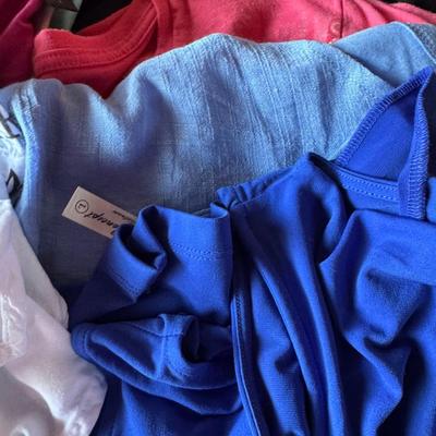 LADIES SHIRTS SIZE L - XL