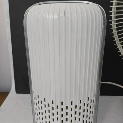 Homedics Totalclean Ion air purifier Model AP-T-10-WT With Optimus oscillating 3 speed electric fan Model F-1210