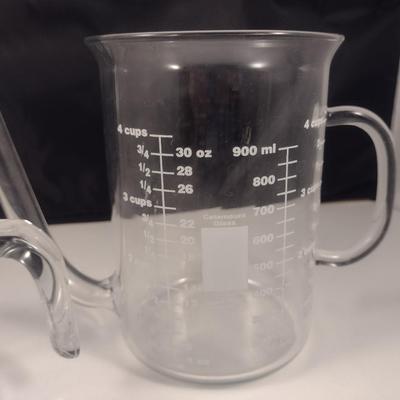 Pyrex Measuring Cup and Catamount Glass Fat Separator