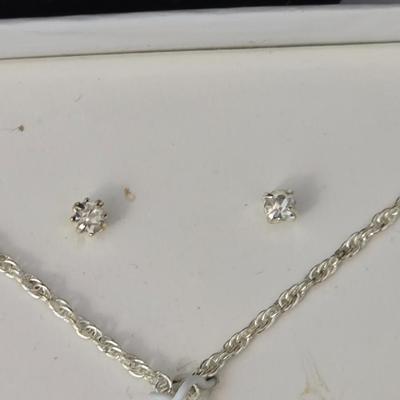 Beautiful silver toned cross necklaces - Genuine crystal 18" Pendant & Earing set
