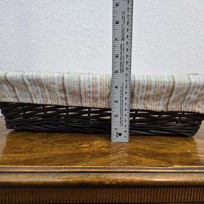 Mid 20th Century Drexel Heritage End Table with baskets