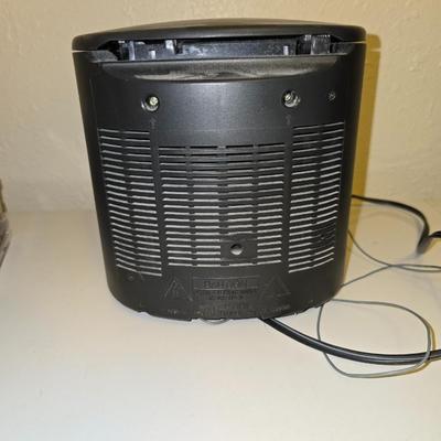 Sony mega bass personal cd player / radio / alarm clock with a variety of music on CD