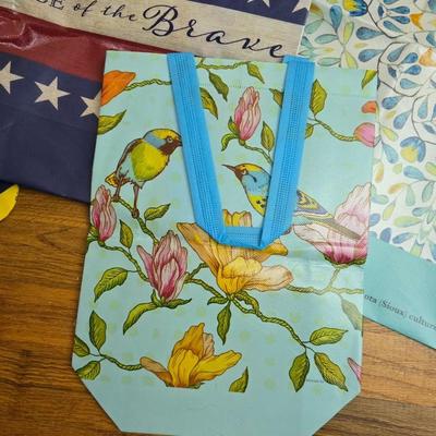 Large assortment of grocery / shopping bags