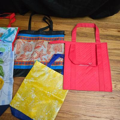 Large assortment of grocery / shopping bags