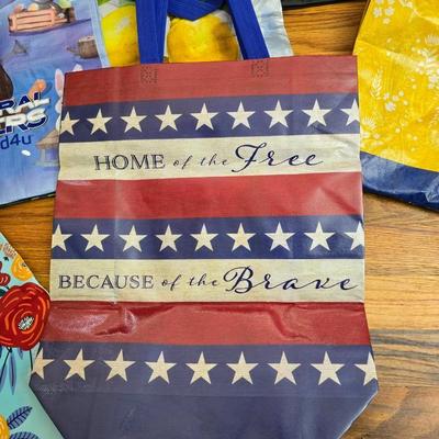 Large assortment of grocery / shopping bags