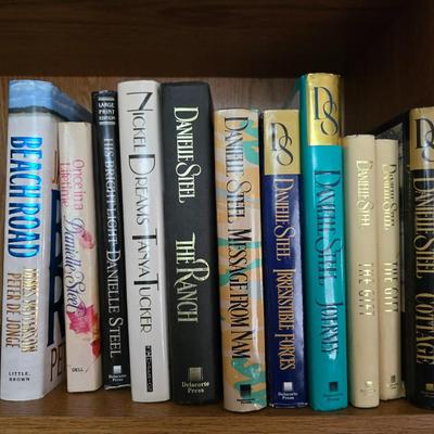 Danielle Steel hardback romance novels