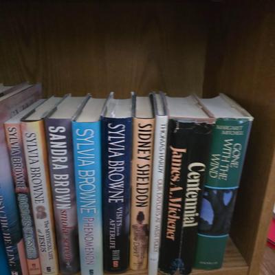 Hardback books - Valley of horses - Judas kiss - Centennial - lots of Silvia Browne and Sandra Brown