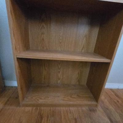 Tall bookshelf (2 of 2)