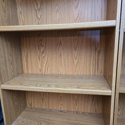 Tall bookshelf with adjustable shelves