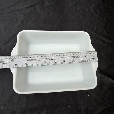 Vintage Green Verde Pyrex 1.5 qt. Casserole Dish with Lid 503-C